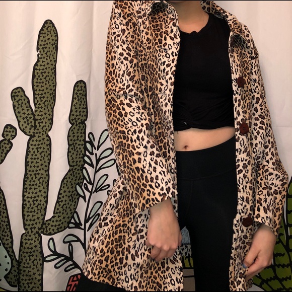 tara jones Jackets & Blazers - TRENCH COAT